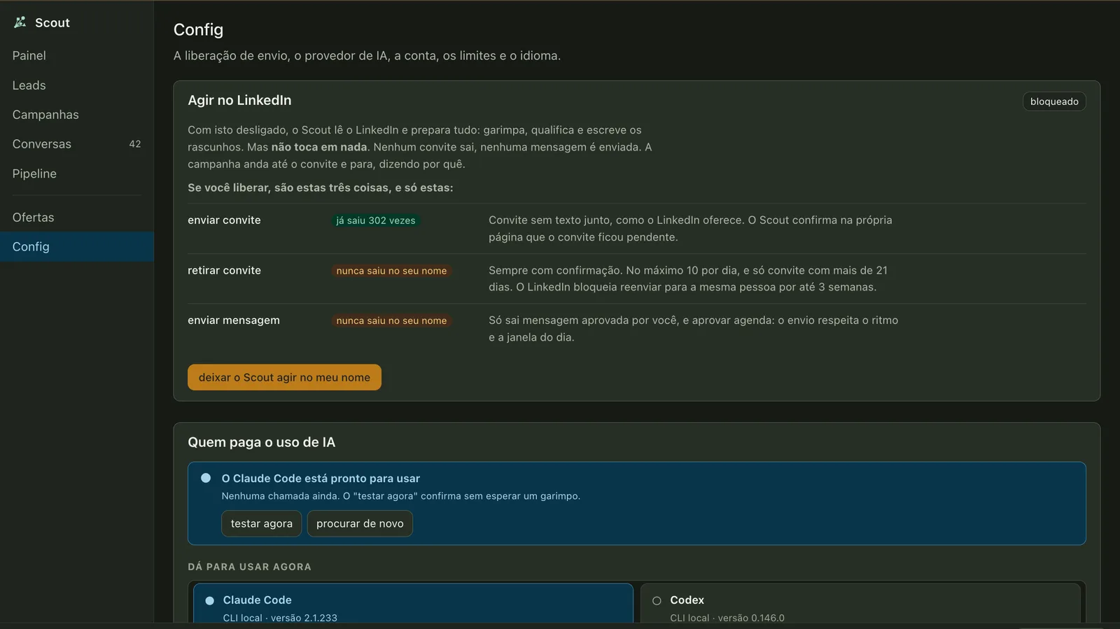 A tela de Config do Scout no tema escuro, com o portão "Agir no LinkedIn" bloqueado por padrão
